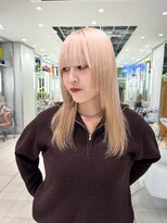 ノラ シンディ(NORA CYNDY)&nbsp;ブロンドカラー♪