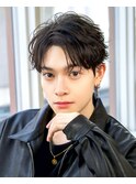 フェザーショートニュアンスツーブロック