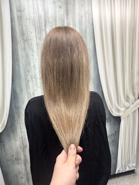 フレーム へアアンドトリートメント 天王寺北口店(FRAME) ツヤツヤベージュ