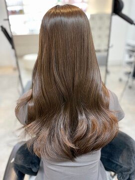 スティル カラン(STILL calin) オリーブグレージュ