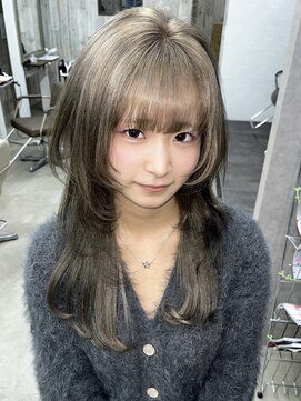 【LINOET 太田川】中道晶 ブラウンカラー