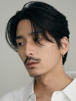 フィフス(fifth)&nbsp;原宿ニュアンスパーマメンズカットセンターパート刈り上げなし