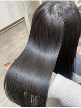 ヘアー アンド ビューティー リル(rille)