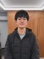 イナフ(ENUFF)&nbsp;軟毛にボリュームをプラス。動きのある大人パーマスタイル
