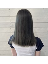ルノン フィージュ(LUNON fieju)&nbsp;黒髪クラゲヘアーオリーブグレー小顔ココアベージュ