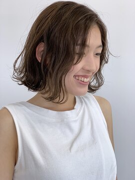 フィル(fil) ボブ/ラベンダーベージュ