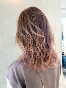 アイティー バイ アルバム 中野店(IT by ALBUM) ピンクベージュ_ローライトスリークボブ厚めバング_ba284433