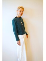 えがお美容室&nbsp;【えがお美容室】40代にオススメ☆キッリとクールベリーショート