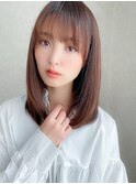 ベージュカラーシースルー前髪美髪ナチュラルストレートヘア