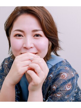 ビオトープ(biotope) イヤリングカラー×ハネボブ