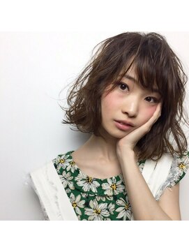 ヘアーデザイン ディードット ウル(D. ulu) 大人フェミニンボブスタイル