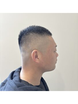 シミズヘアー(SHIMIZUHAIR) スキンフェード