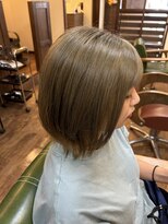 ピース オブ ヘアー Piece of Hair くびれボブ×透明感ベージュ