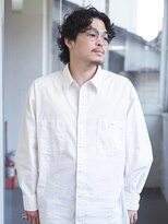 カートバイハイジ(Kurt by Heidi)&nbsp;センターパート×メンズウルフ