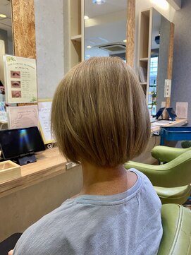 ブロッサム 東中野店 20代30代透明感ブリーチボブ◎ハイトーンベージュ小顔カット