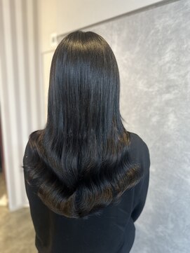 ガルボヘアー 心斎橋店(garbohair) サラツヤ黒髪ロング/プルエクステ/心斎橋エクステ/当日予約OK
