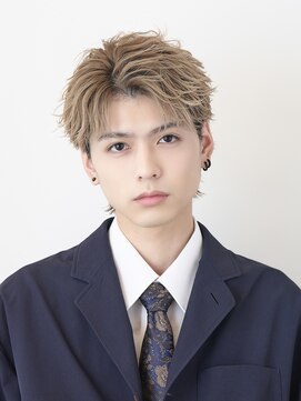 オーシャントーキョー サニー 原宿(OCEAN TOKYO Sunny) ハイトーンカラーフェザーパーマニュアンスパーマセンターパート