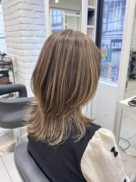 アッシュ 吉祥寺店(Ash) 白髪ぼかし/脱白髪染め/白髪/大人女性/髪型/細めハイライト