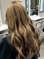 アフィナー(Afinar) 【横浜/横浜駅】立体感UPの大人ハイライトカラー