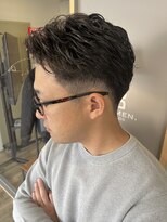 ザメンバイリオス(THE MEN. BY LIOS)&nbsp;短髪パーマスタイル