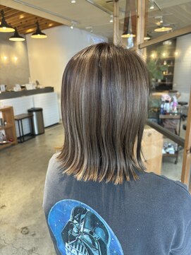 ワン 茅ヶ崎(ONE002) 海外風ハイライトスタイル