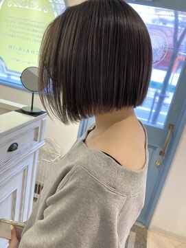 シェノン 赤羽店(CHAINON) 前下がり切りっぱなしボブ髪質改善ストレート