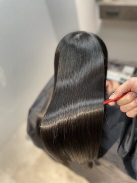 ルナス 福岡天神(LUNAS) 【縮毛矯正=整形、その後は?】美髪ヘアエステ