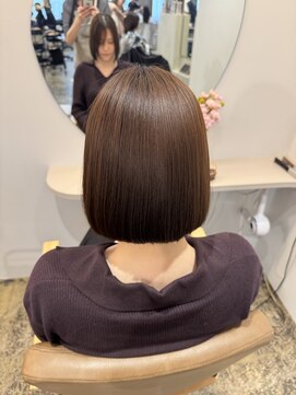 ユッカ 梅田(YUCCA) 【 YUCCA 】大人可愛い20代30代40代 ボブ/切りっぱなし