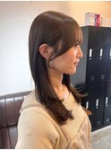 ハンサムショートレイヤーカットミルクティーベージュハイトーン