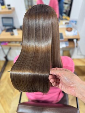 アールサロンサカエ(Rr SALON SAKAE) 美髪目指すなら髪質改善Rr SALON HYDRO XEトリートメント