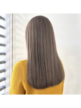 ジーナ 博多(Zina) 小顔セミウェットウェーブピンクベージュハイライトカラー