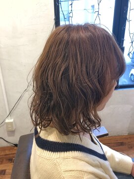 アンプレヴーアジュテ(Impre'vu ajoute) フェミニンボブパーマ
