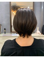 スイート ヘアデザイン(Suite HAIR DESIGN)&nbsp;小顔見せで大人かわいい☆黒髪インナーカラー×ひし形ショート