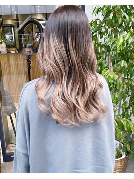 モディッシュバイアルティナ(modish by artina) グラデーションカラー_ミルクティーブラウン_こなれヘア