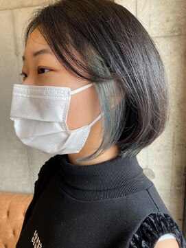 ヘアーアンドメイク ファット(Hair&Make PHAT) ナチュラルボブインナーカラーシルバーカラー20代30代