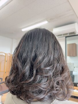 縁 ナチュラルパーマ
