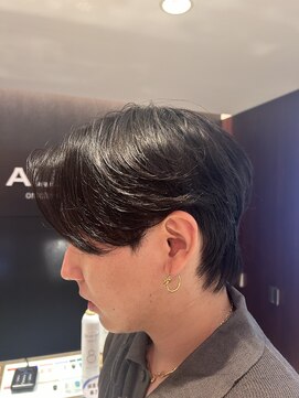 アルム オモテサンドウ(ALLM omotesando) 韓国ヘア　マッシュウルフ　センターパートウルフ　カルマパーマ