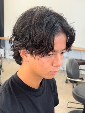 エルマーク 梅田(L-MARK) センターパート波巻きパーマスパイラルパーマツイストスパイラル