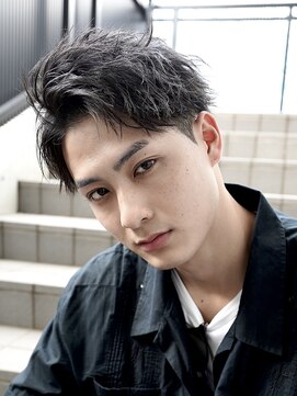 インフィニス 恵比寿(Infinis) アップバングショートツイストパーマツイストスパイラル