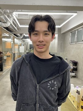 スー 渋谷(suu) センターパートメンズパーマメンズカットニュアンスパーマ渋谷