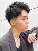 スーツ短髪ツーブロック束感モテる黒髪フェザーパーマt731