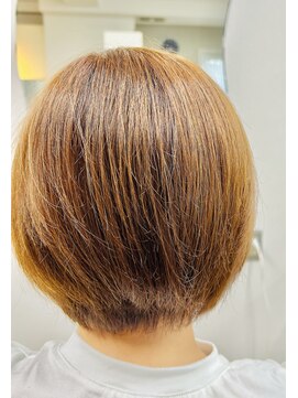 エミー グレイカラー　ショート