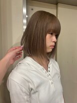 ゼストララ(ZEST Lara)&nbsp;柔らかベージュカラー【吉祥寺】斎藤百花