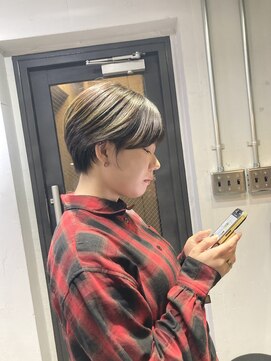 ロク 高田馬場(lok) 手櫛でまとまるショートボブ8【lok高田馬場】