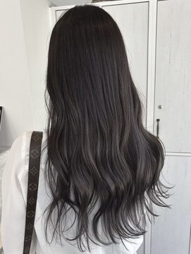 ビーシャンス(B.Chance) ダークグレー