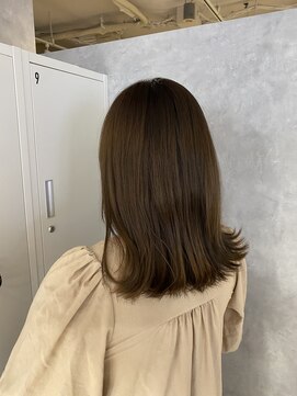 モク(mok) ナチュラル外はねミディアム