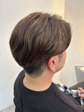 サローネウィズホワイト(salone with white) 毛流れパーマ