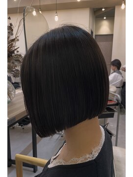 テラス(Terrace) ダメージレス縮毛矯正&切りっぱボブ