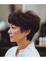 サロン ド ブレス(Salon DE Breath) 丸みと軽さを両立した、大人のエアリーショート