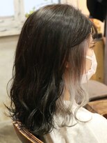 キミ(kimi)&nbsp;【kimi自由が丘】 インナーブリーチカラー × グレージュ